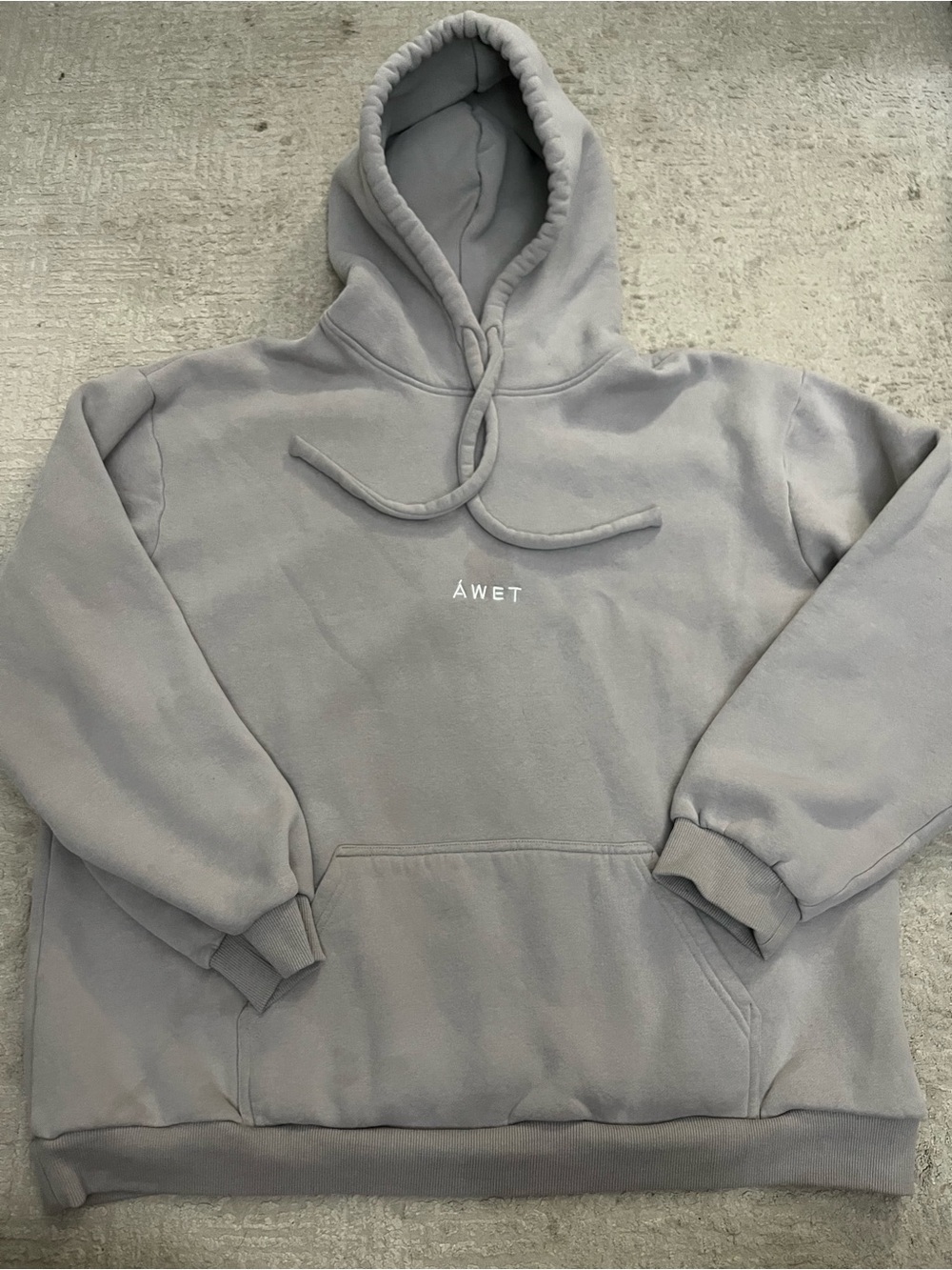ÁWET G. District Hoodie